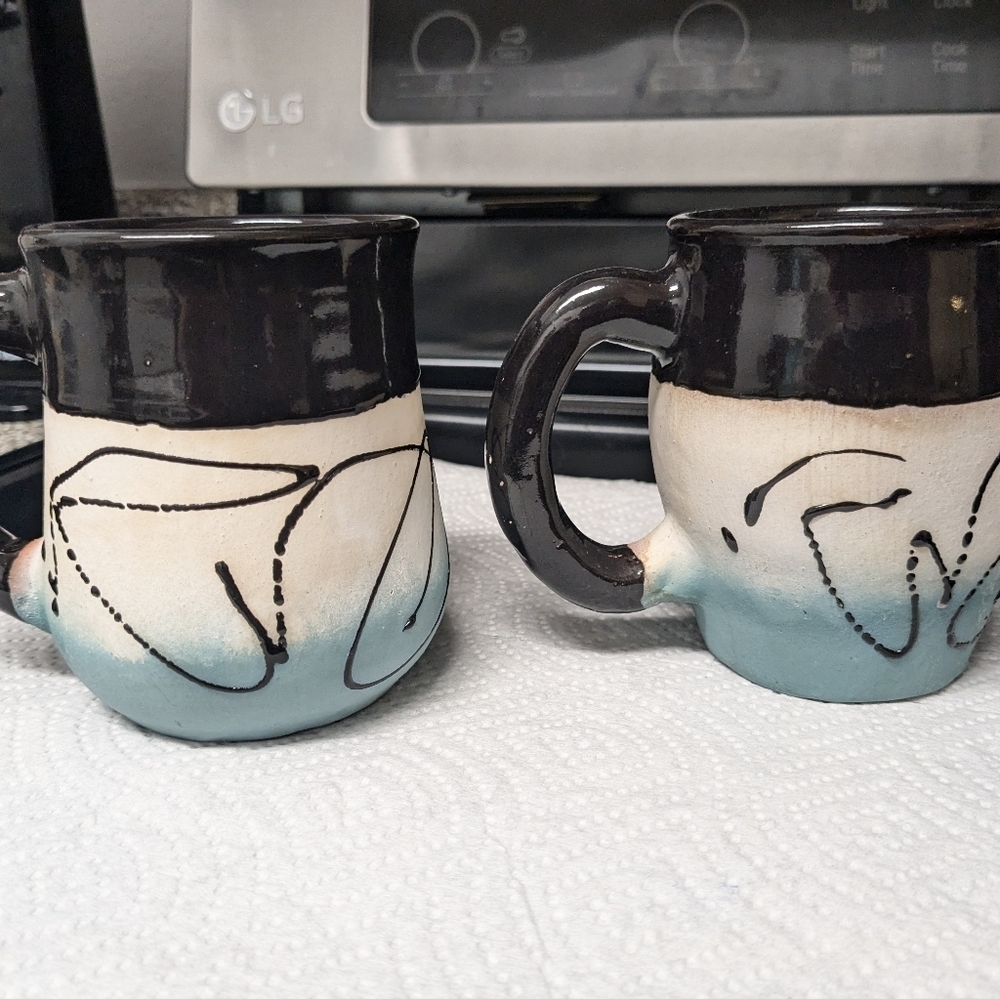 Coffee mugs - Picture 2 of 3